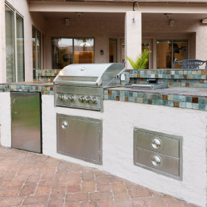 outdoor kitchen, custom living space, naperville, il, chicago western suburbs, mathews construction group